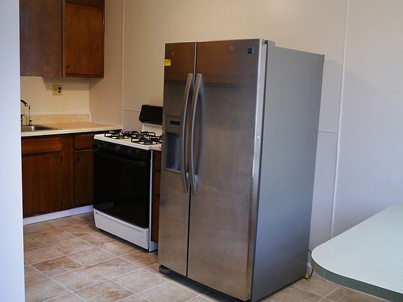 3rd image of 7311 Malvern Ave