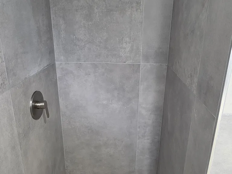 1101 N 58th Ave #3 — Photo 3
