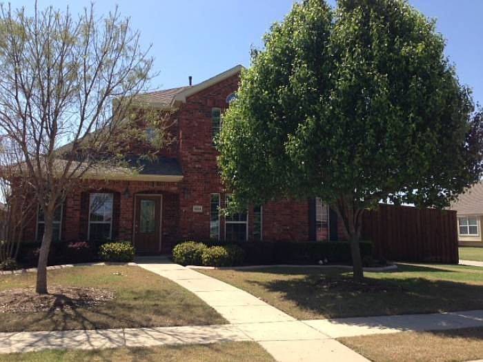 1604 Summerfield Drive