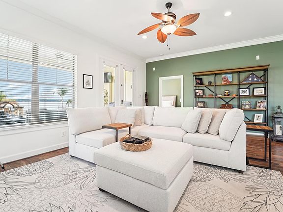 2nd image of 17040 W Fm 1097 Rd #4101