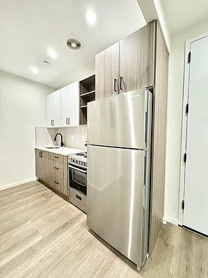 Rented by EastMount Realty LLC | media 1