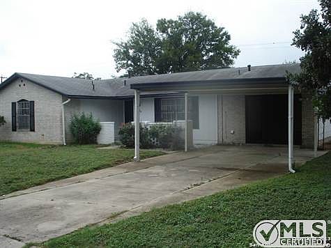 4th image of 114 Meadow Trail Dr