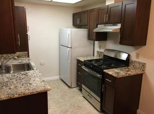 17568 Cameron Ln APT 6, Huntington Beach, CA 92647