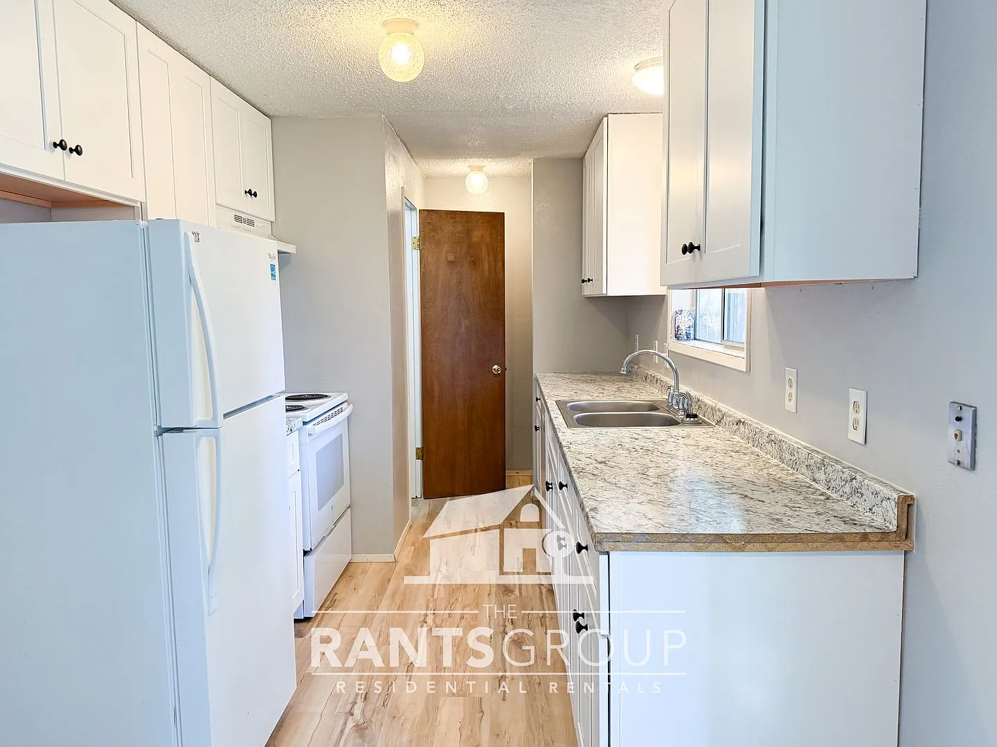 351R — Photo 4