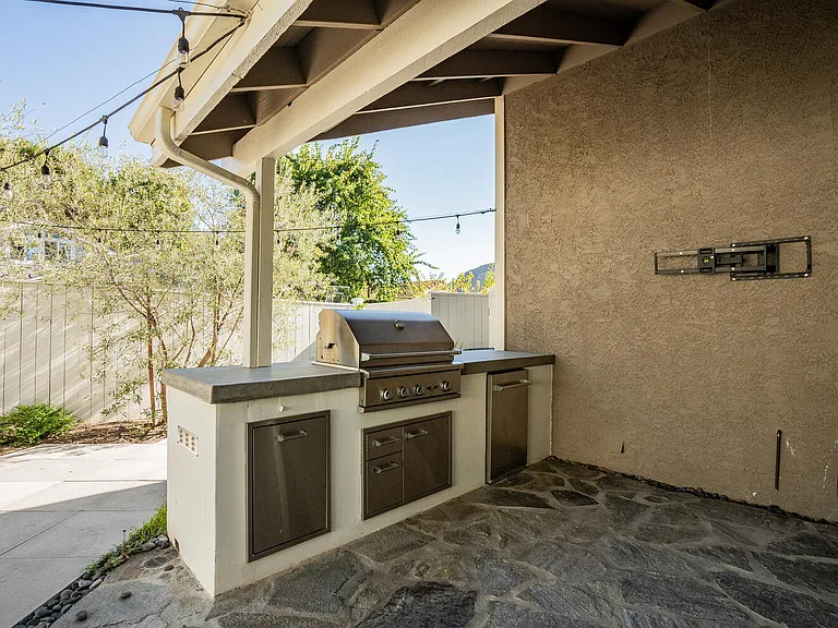 1316 Avenida De Cortez — Photo 30