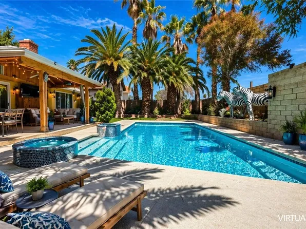 4690 Freshwater Dr, Las Vegas, NV 89103