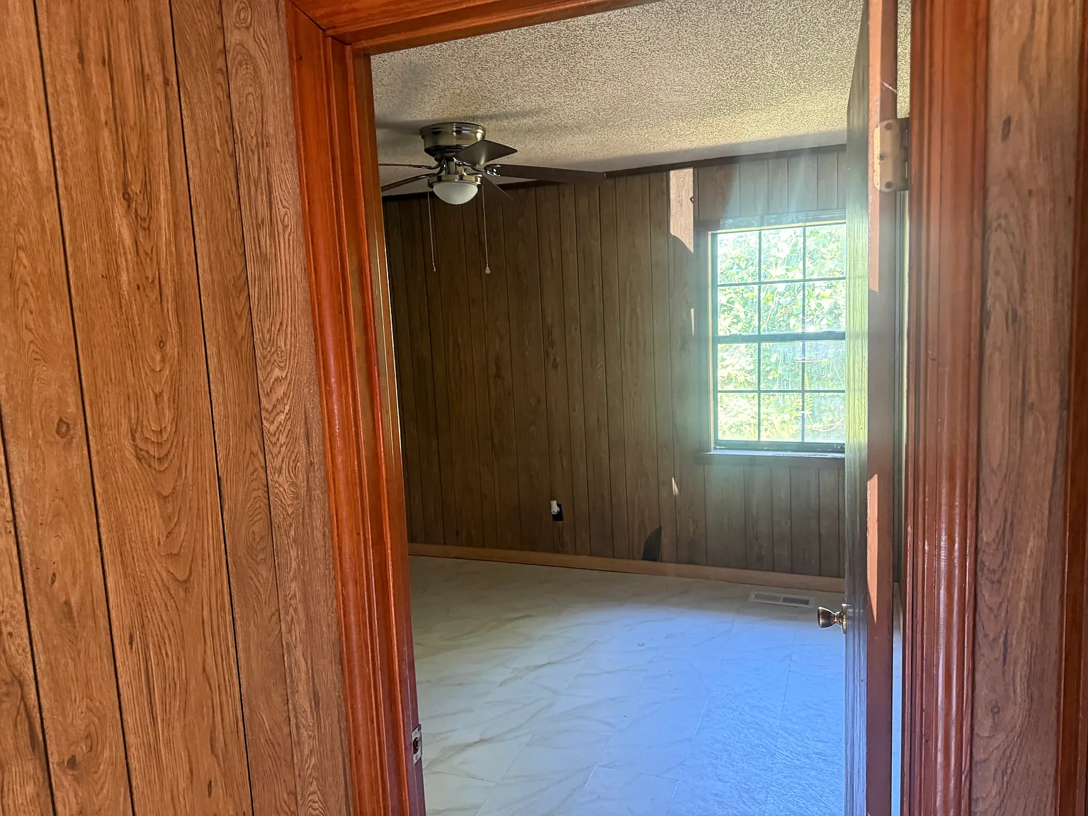 2 bed, $850 — Photo 2