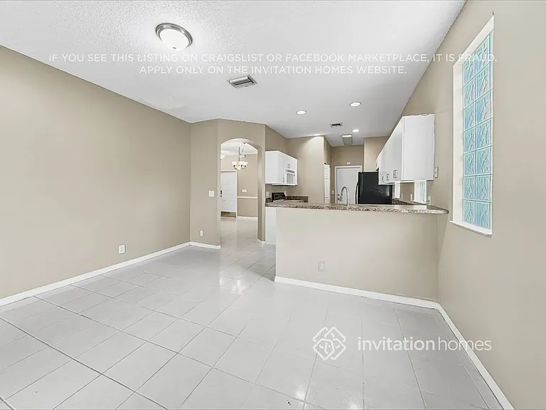 7697 Springfield Lake Dr — Photo 7