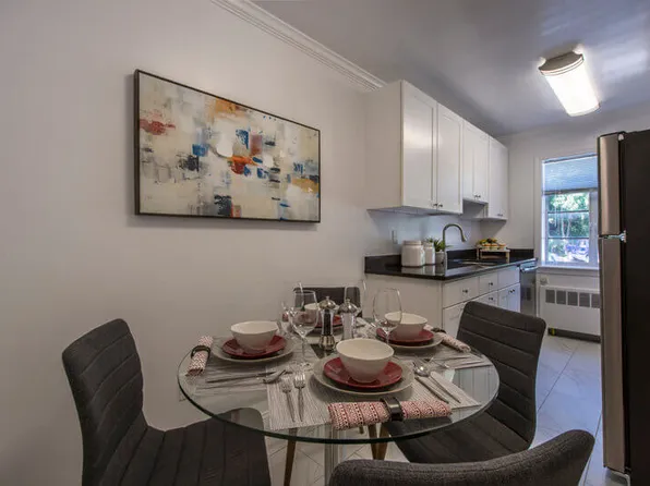 49 Alton Pl, Brookline, MA