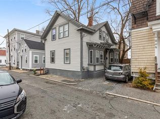 13 Washburn St, Providence, RI 02908