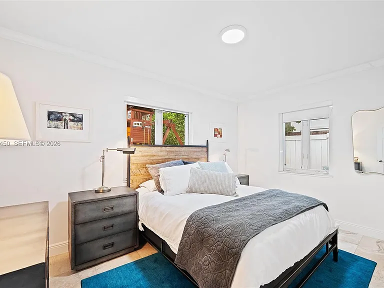 200 W Mashta Dr — Photo 16