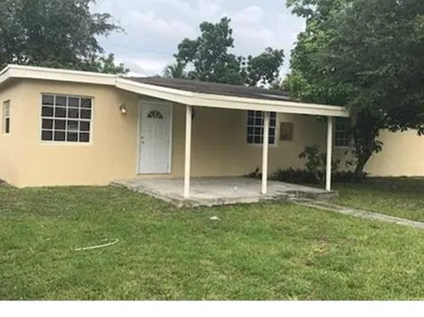 12545 NW 19th Ave, Miami, FL 33167