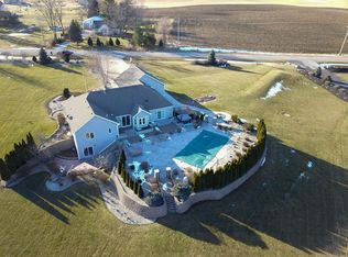 1315 55th Dr, Union Grove, WI 53182