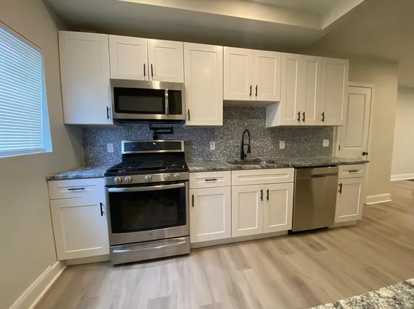 2708 Sears St, Philadelphia, PA 19146