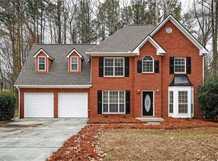 5546 Hurstcliffe Dr NW, Kennesaw, GA 30152