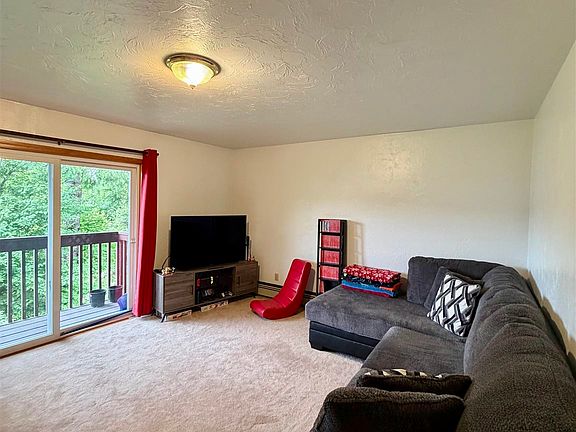 5th image of 9179 James Blvd #13