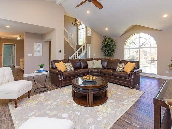 2nd image of 350 Brantley Club Pl