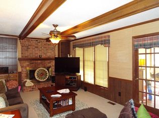 2205 Crescent Dr, Graham, NC 27253