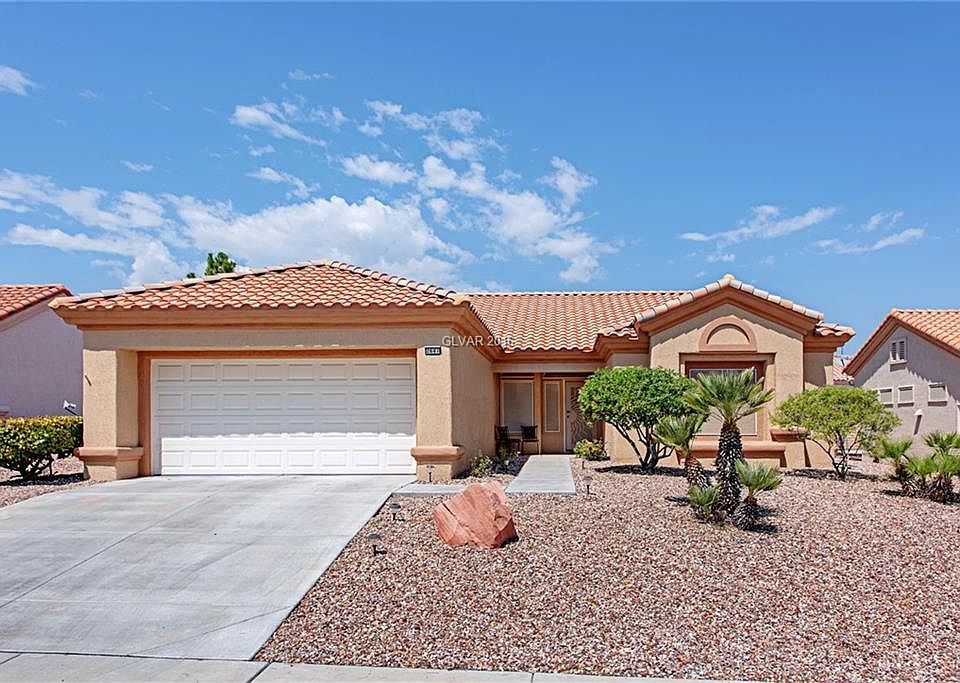1st image of 2641 Lotus Hill Dr
