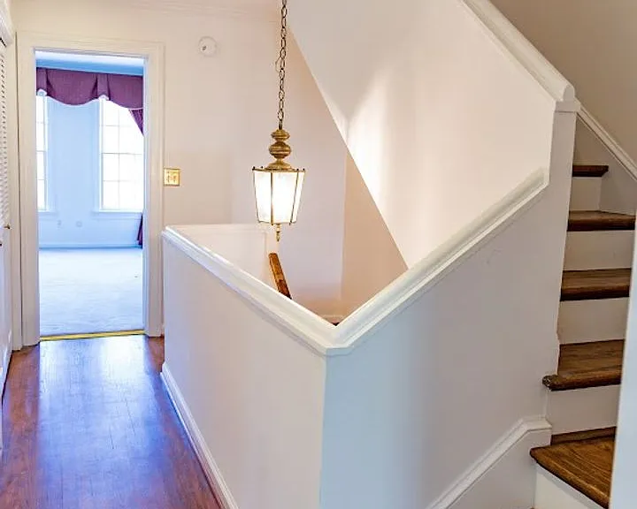 817 Botetourt Gdns — Photo 28
