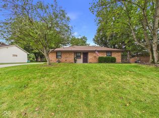 507 Country Club Ln, Anderson, IN 46011