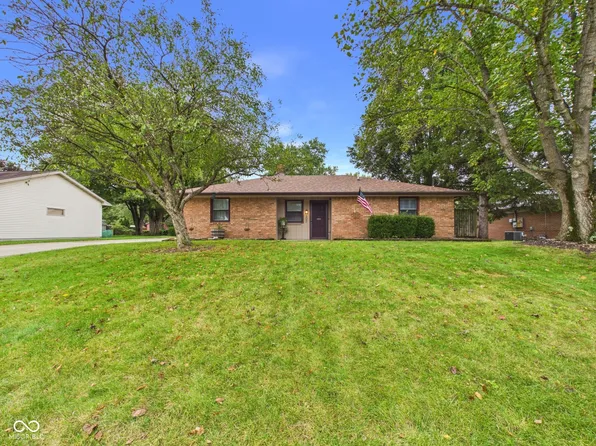 507 Country Club Ln, Anderson, IN 46011