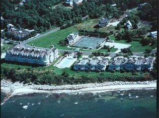 18 Cape Codder Rd APT D, Falmouth, MA 02540