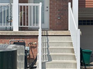 59 Denistoun St, Welland, ON L3C 1T9