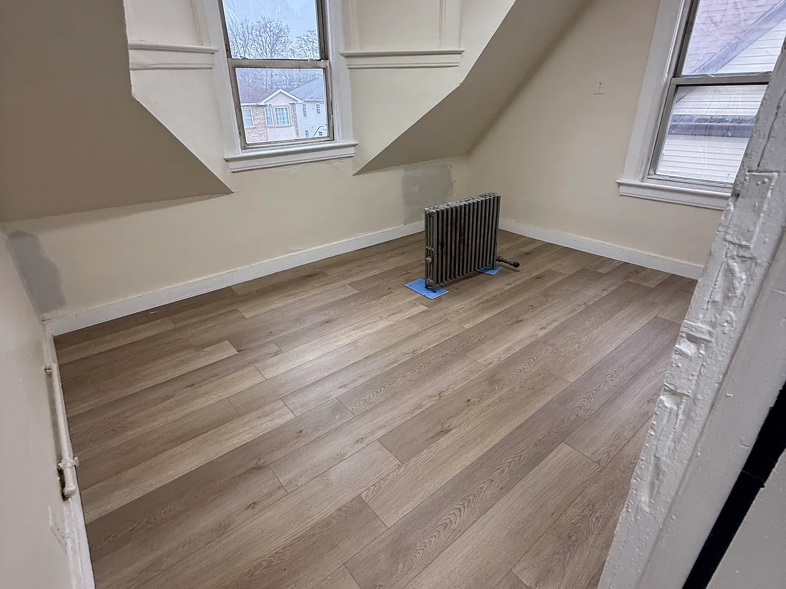 10 bed, 2000 sqft, $700 — Photo 4