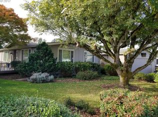 1347 Woodland Ave, WOODBURN, OR 97071
