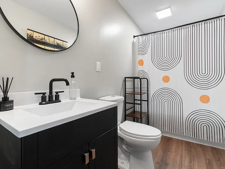 64 Brewster Dr — Photo 33