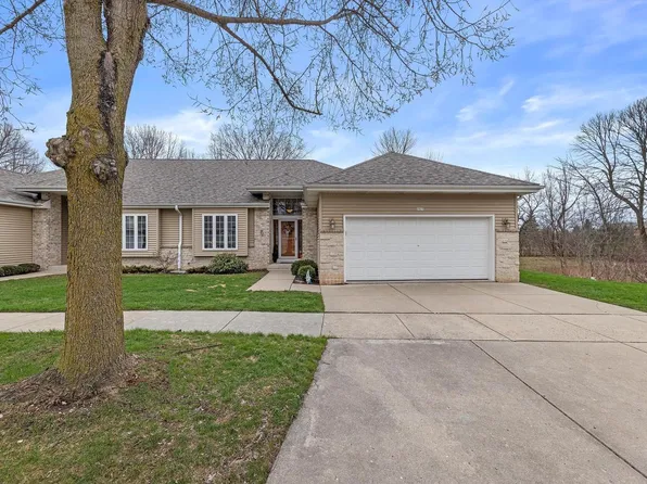 1925 West Virginia PLACE, Oak Creek, WI 53154