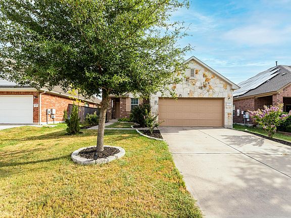 3rd image of 12013 Crownstone Ln
