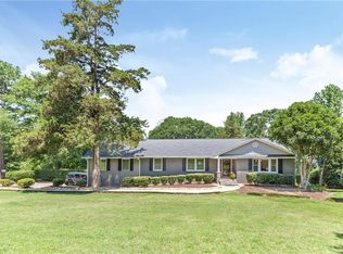 409 Edgewater Dr, Anderson, SC 29626