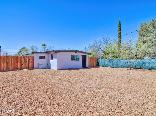 4044 E Hayhurst Ln, Tucson, AZ 85712