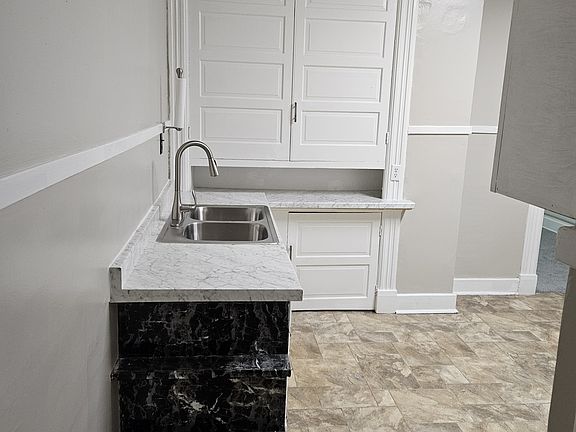4th image of 426 Gunckel Ave
