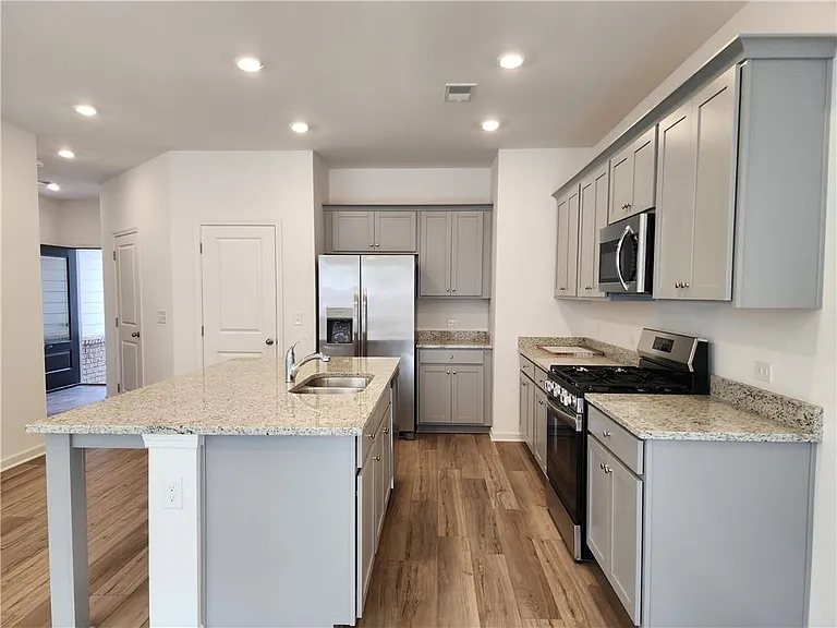 2714 Lou Ln — Photo 16