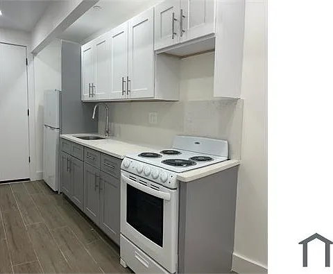 1902 Marmion Ave #4A — Photo 3