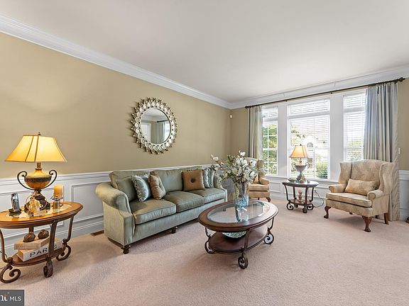 5th image of 2917 Avebury Stone Cir