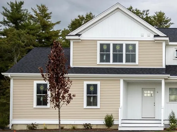 9 Katlyn Circle, Rochester, MA 02770