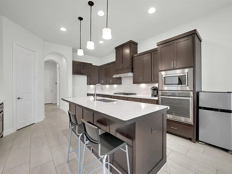 3481 Starling Dr — Photo 12