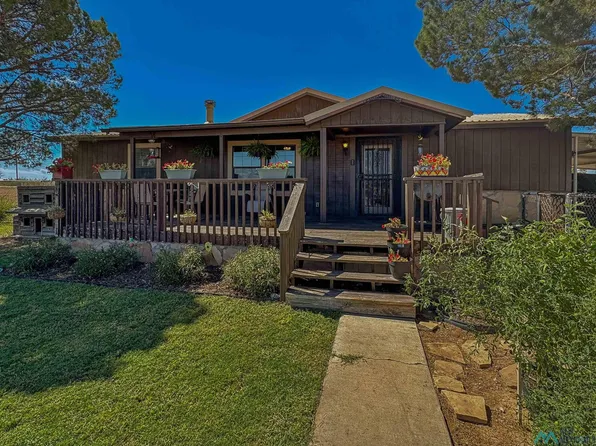 6306 Vest Rd, Carlsbad, NM 88220