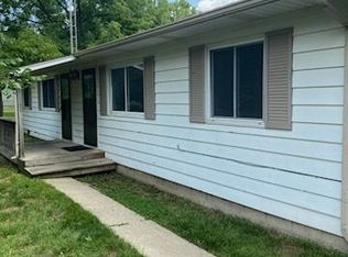 209 Oak St, Linden, MI