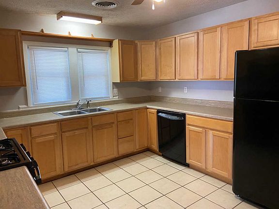 5th image of 417 W Olive St