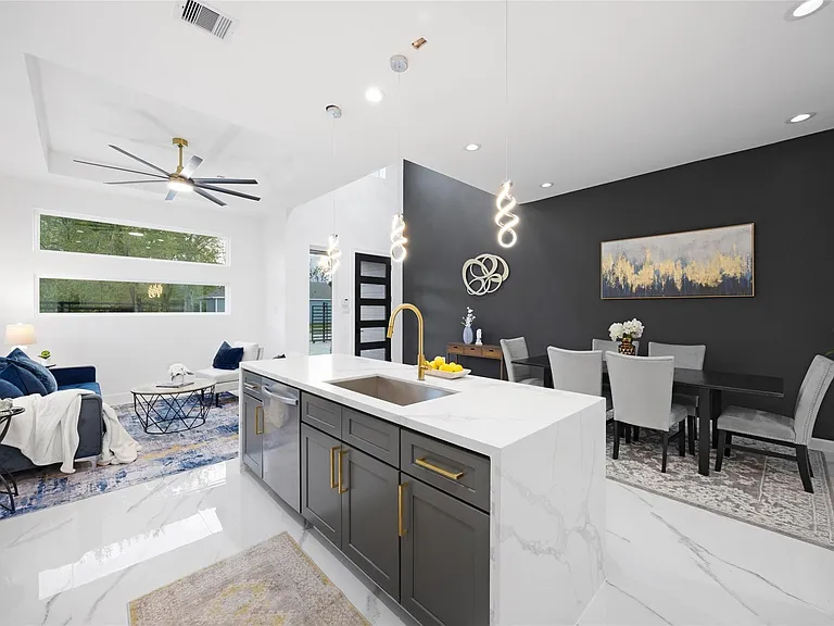 5125 Doolittle Blvd — Photo 4