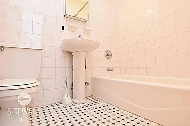 Rented by Sidewalk Realty LLC