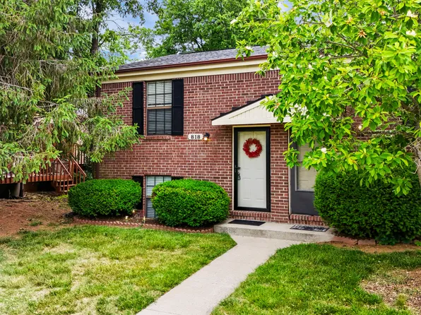 818 Spring Meadows Dr, Lexington, KY 40504