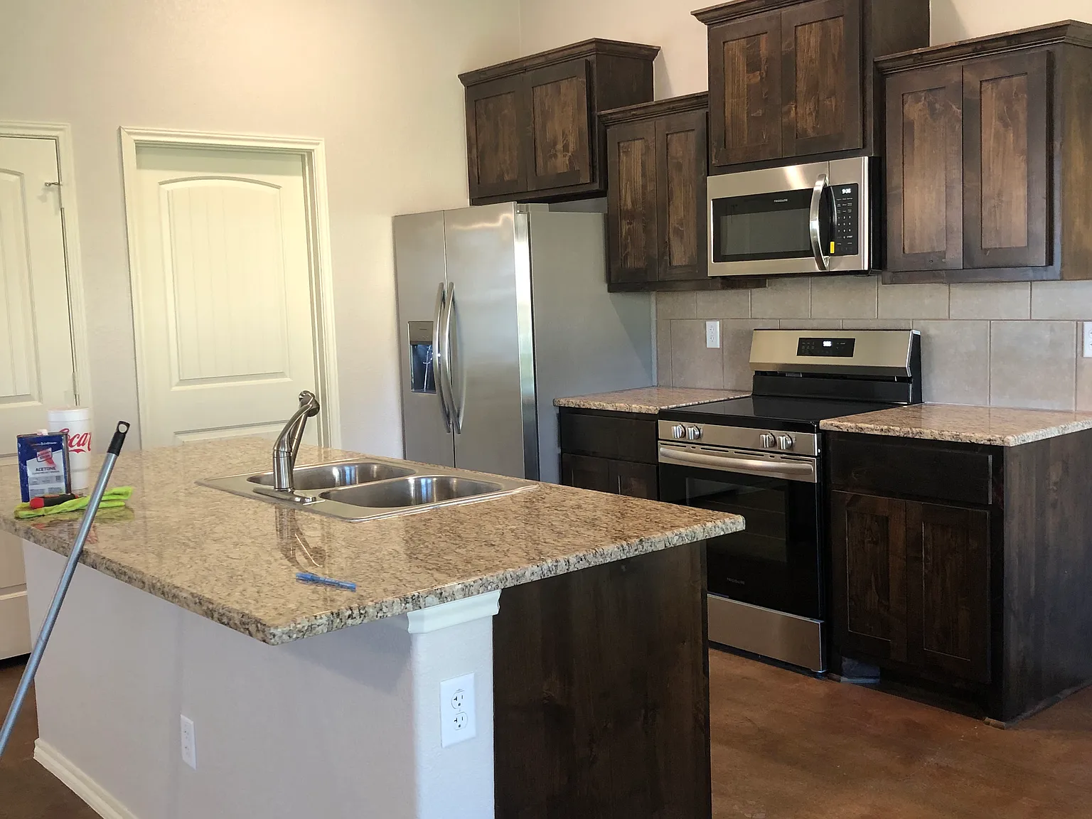 2023 Build 4 Bed/2 Bath — Photo 3