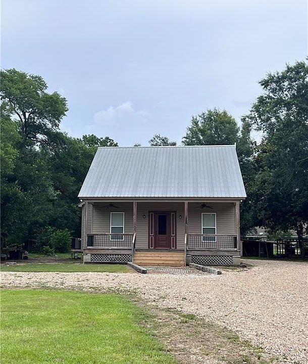 1st image of 122 Wager Cemetery Rd