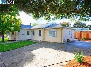 4885 Harrison St, Pleasanton, CA 94566